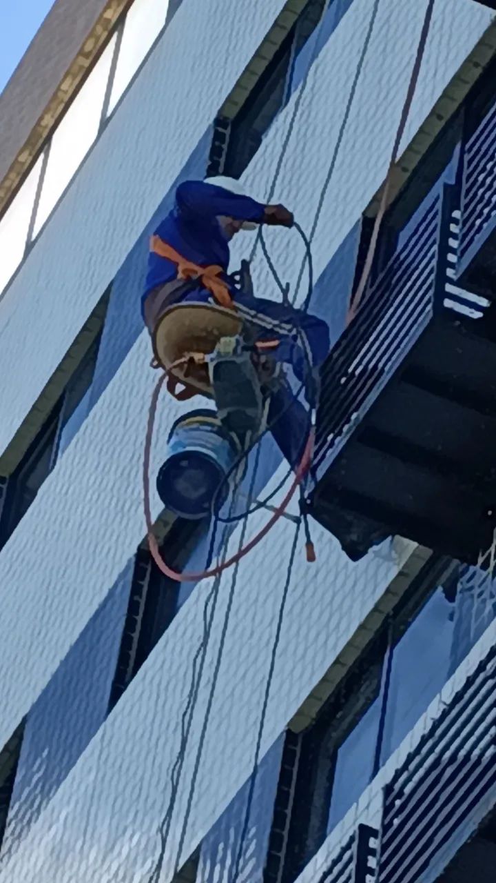 Manutenção de fachada