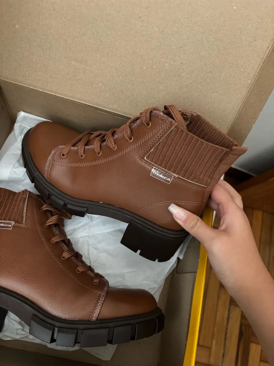 Bota moleca super confortável  - Foto 2