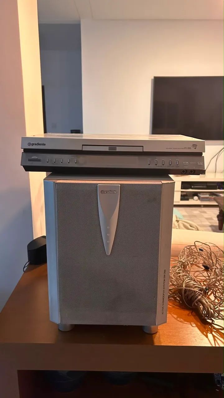 Home Theater Gradiente Solution