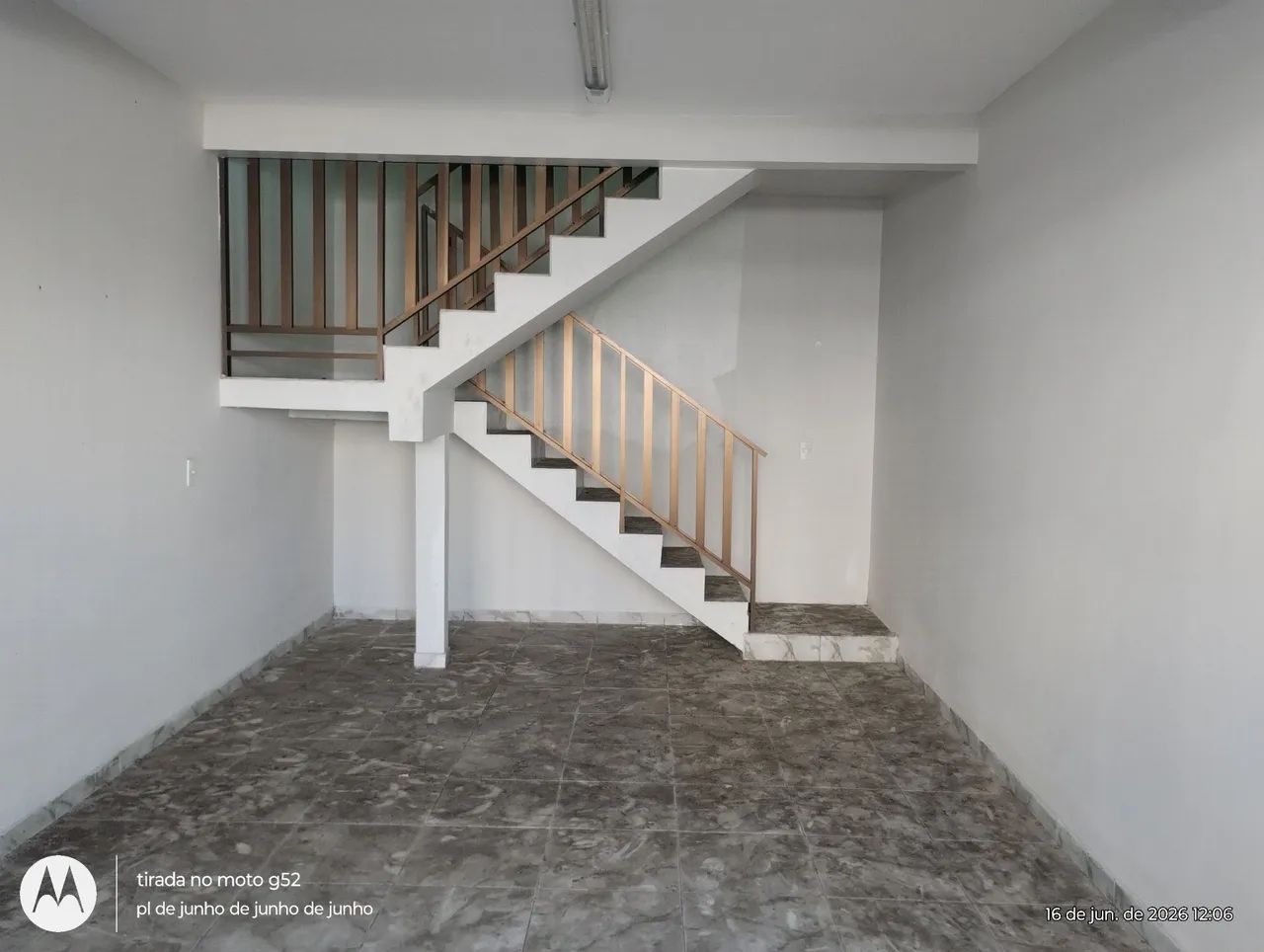 Excelente casa com dois pavimentos - Foto 4