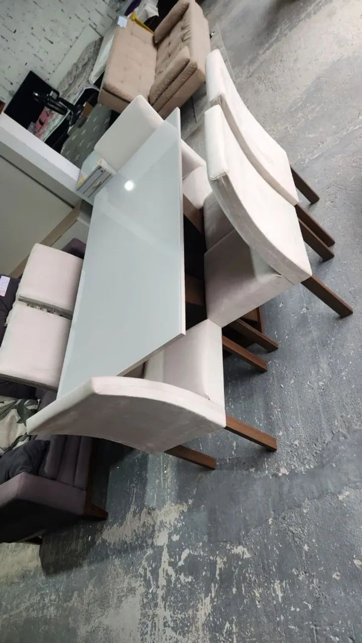 Conjunto de mesa de sala de jantar em 6 lugares 