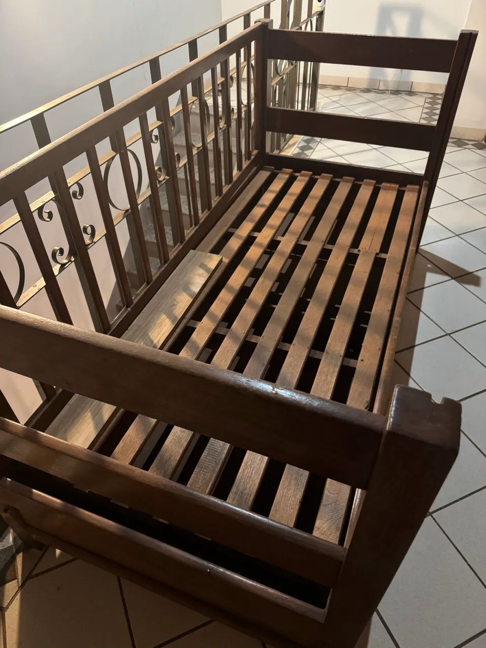 CAMA INFANTIL DE MADEIRA