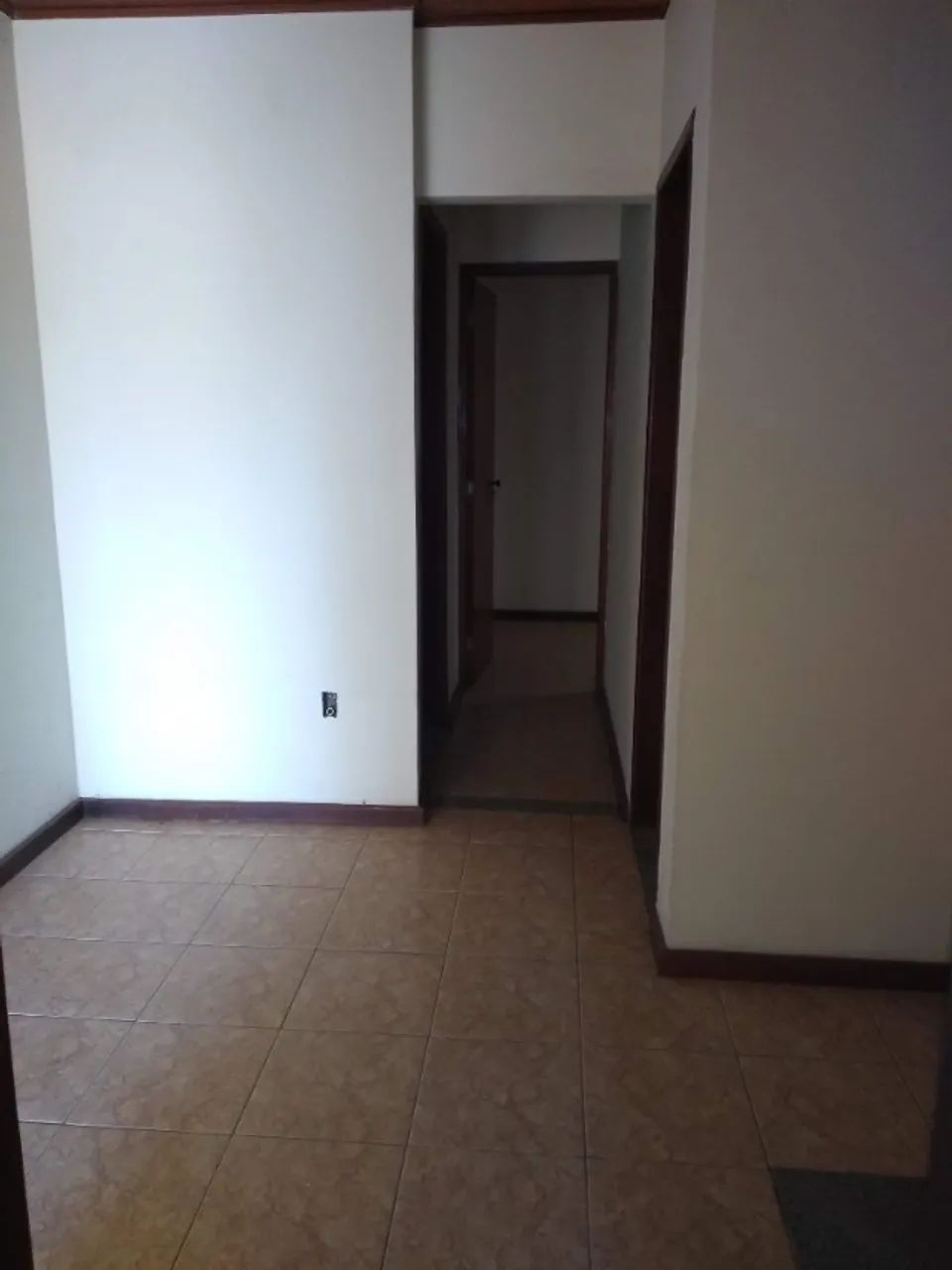 vendo ou troco casa sobrado com ponto comercial. - Foto 3