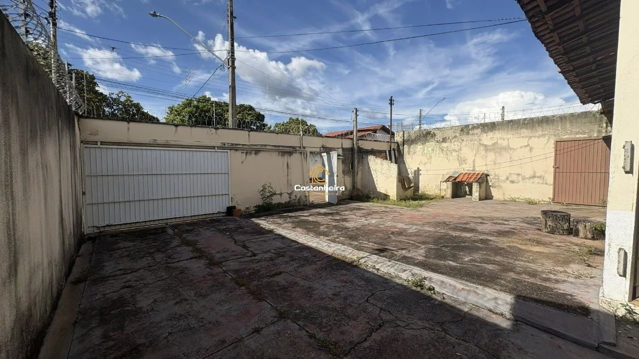 Casa com Edícula - 02 Quartos - Plano Diretor Sul - Foto 4