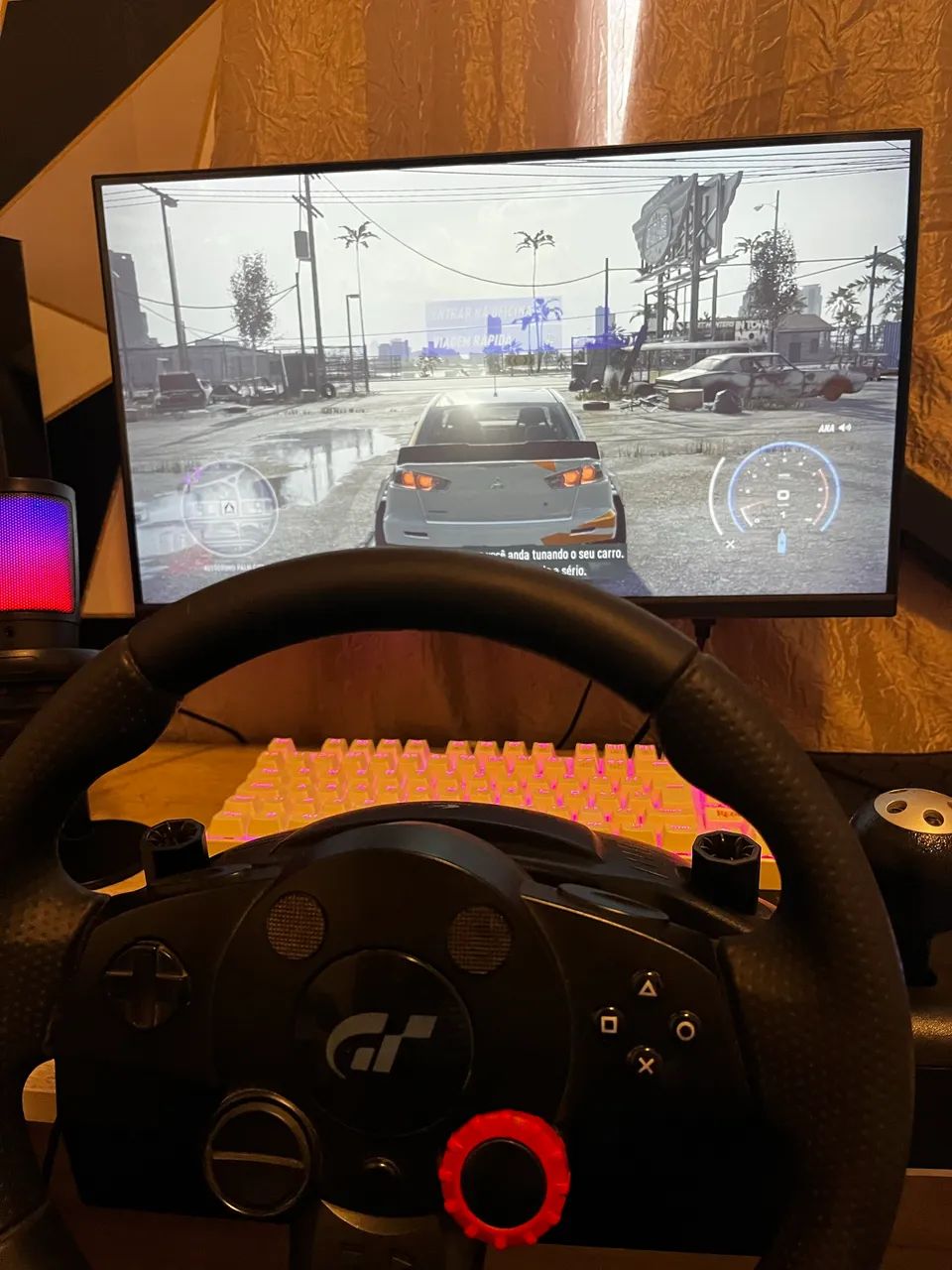 V olante Logitech Driving Force GT (DFGT) para PC e PS3 / PS2
