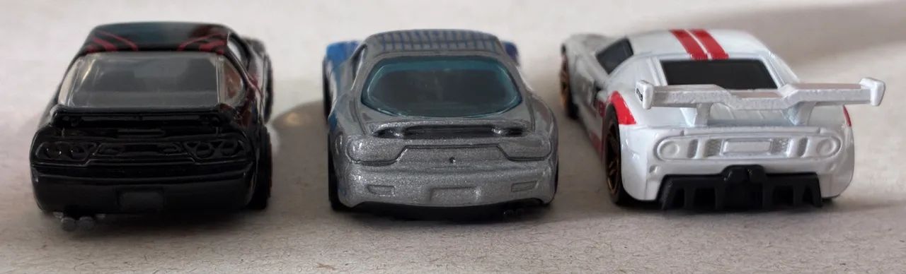 Trio Hot Wheels Falken / Borla / Advan  - Foto 4