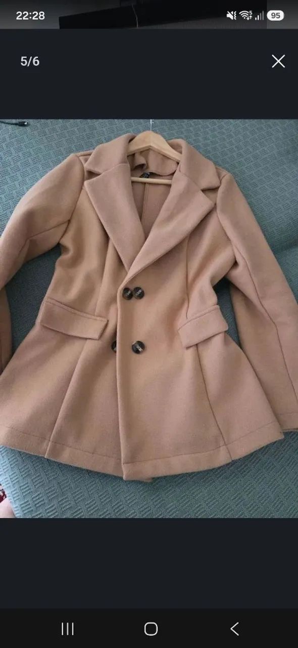 Blazer feminino acinturado