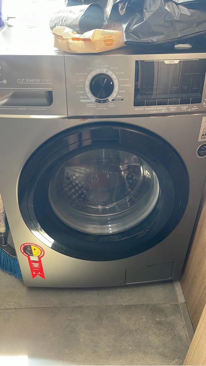 MÁQUINA INVERTER MIDEA