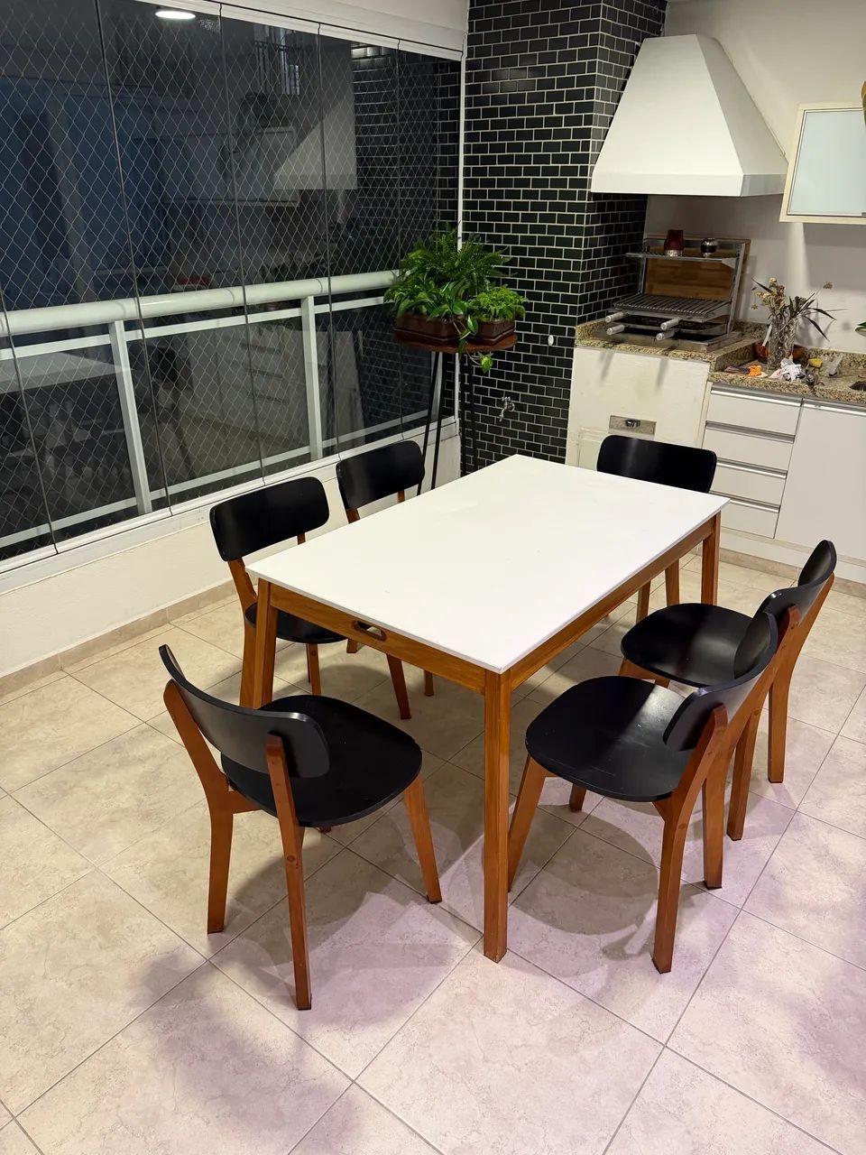 Mesa de Jantar + 6 cadeiras | Tampo Branco - Foto 2