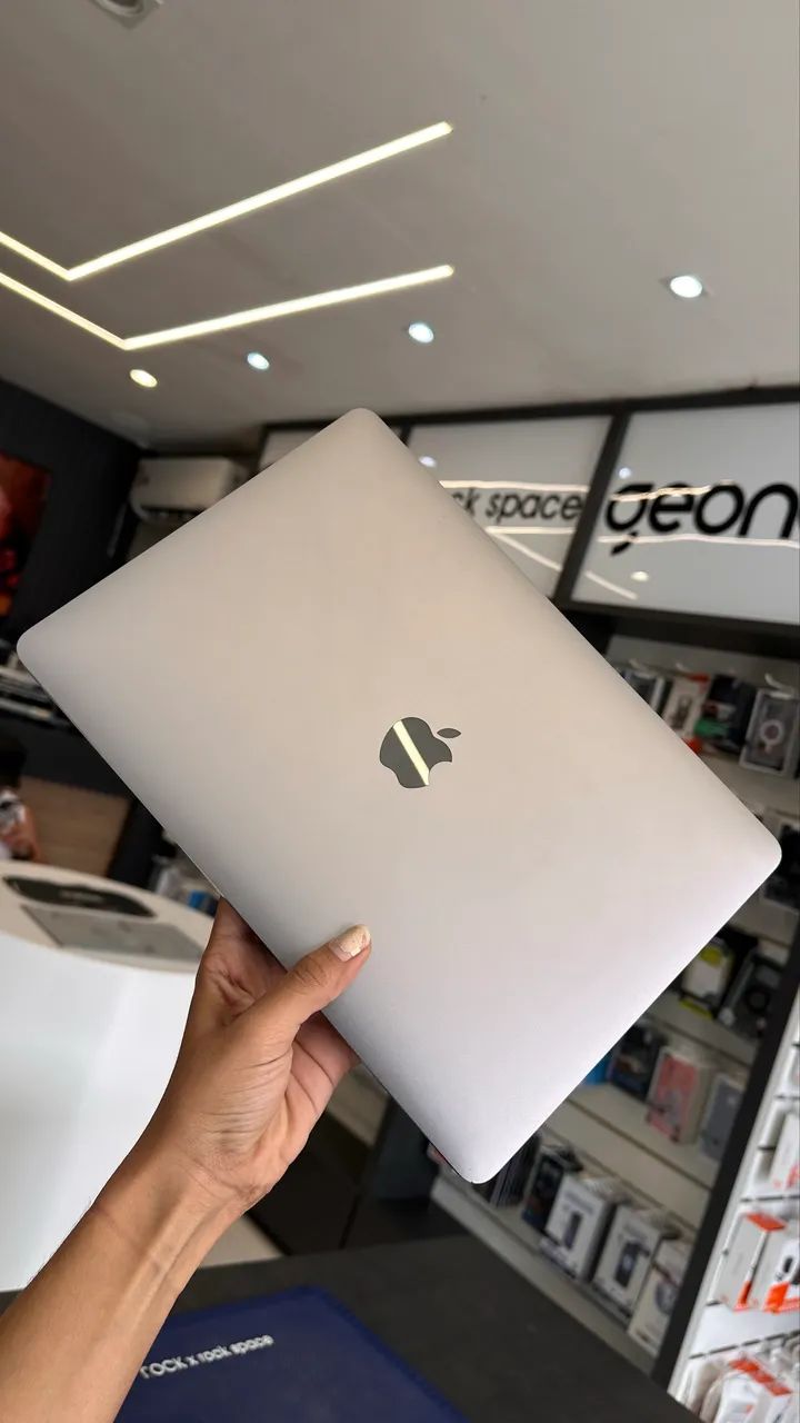 MacBook Pro 13? 2017