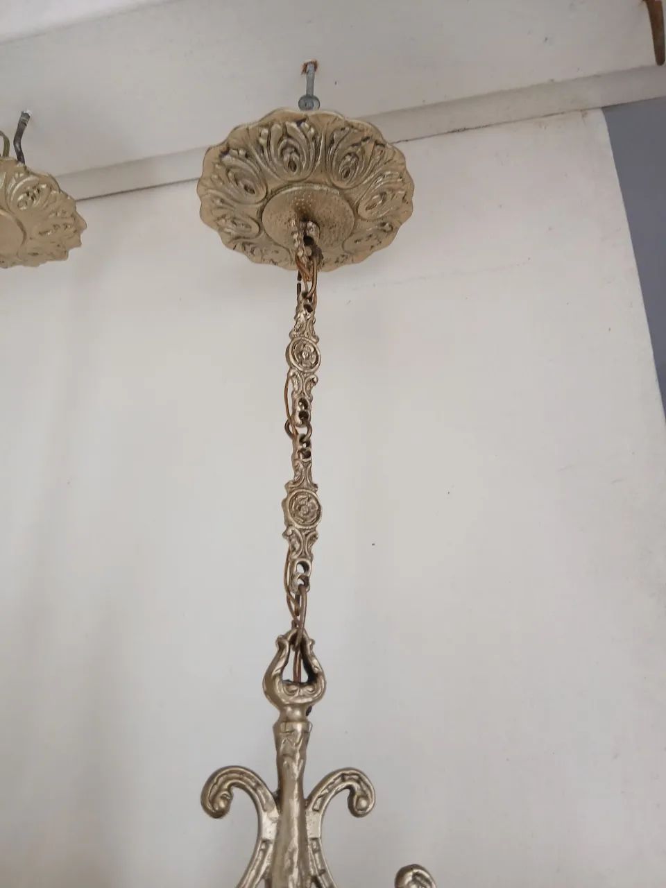 Par de lustres em bronze - Foto 3