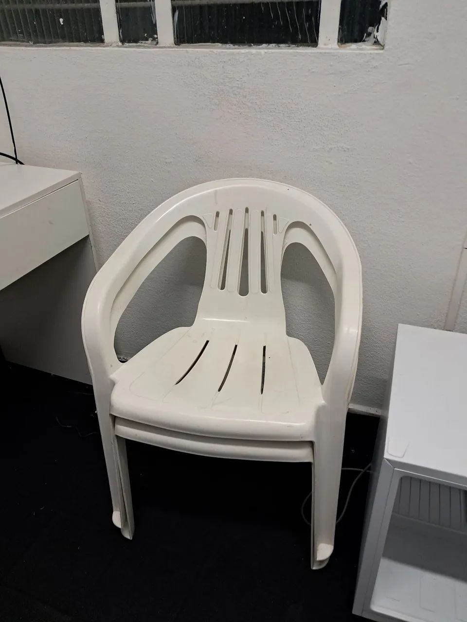 Cadeira de plástico 