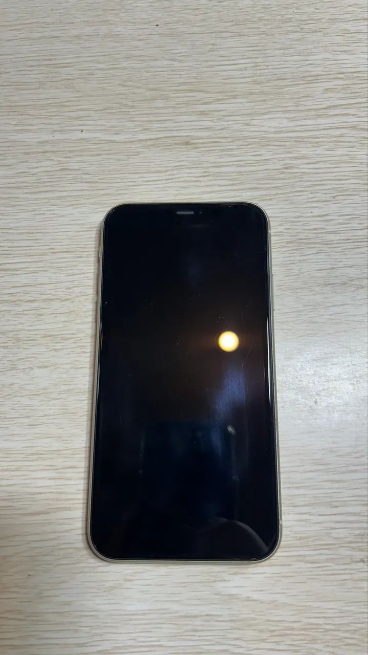 iPhone 11 Branco - 64GB + 19 Capinhas (5 com MagSafe) - Foto 4
