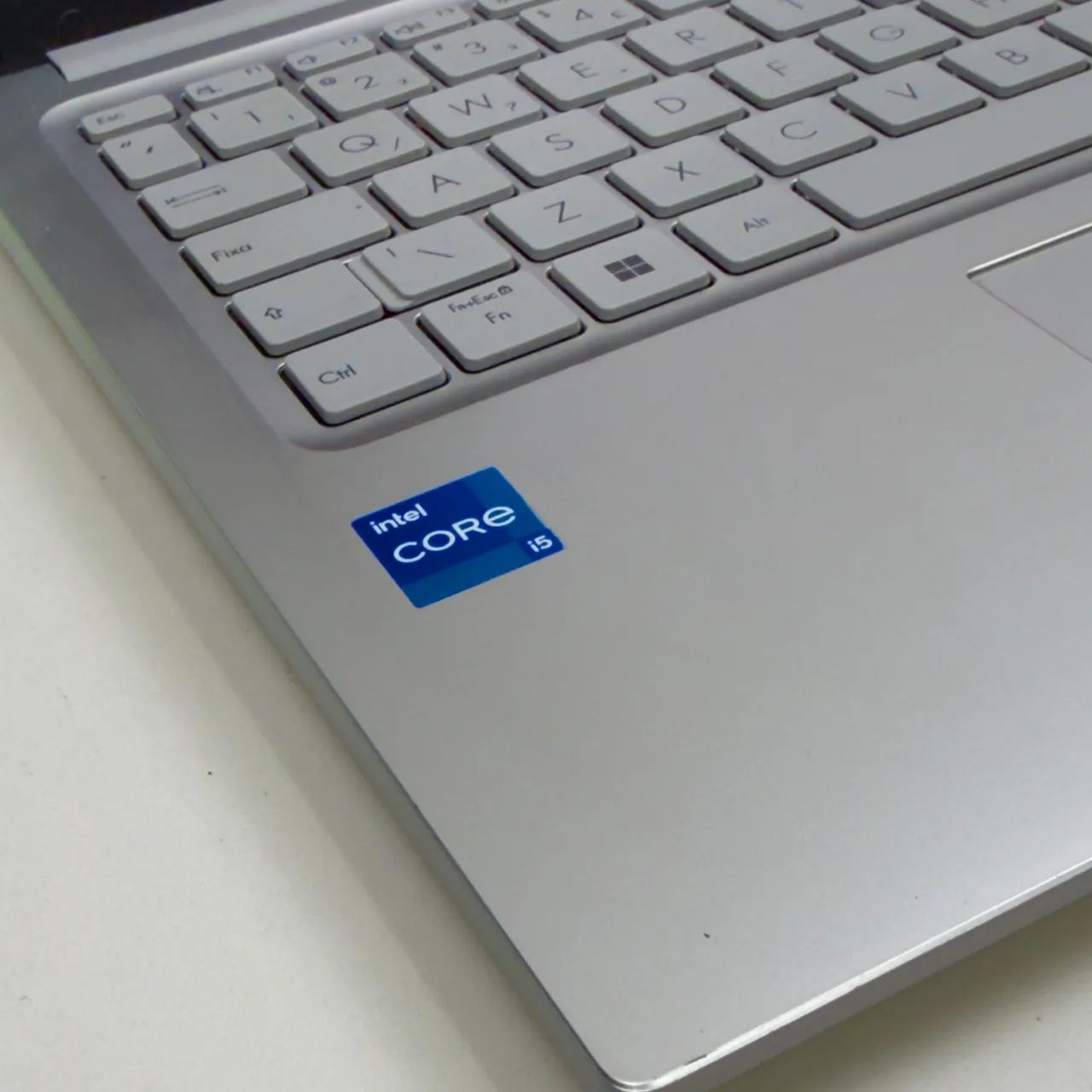 Notebook ASUS: i5 13th | SSD de 256gb | 8gb RAM e tela Full HD