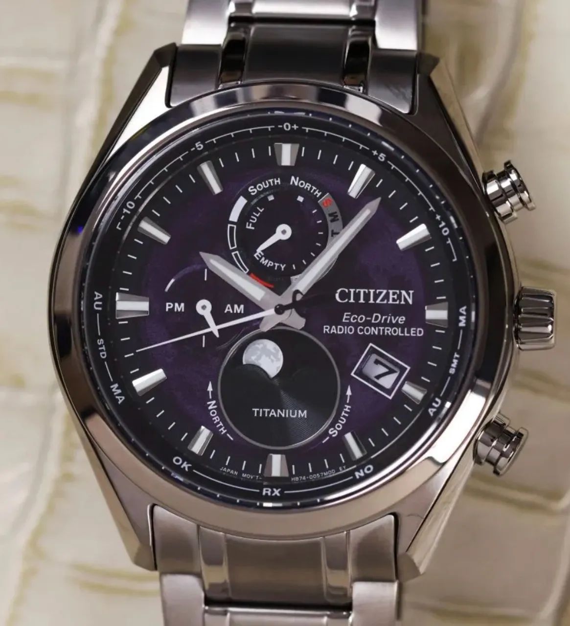 Relógio Citizen Tsuki Yomi Moonphase Roxo - Foto 4