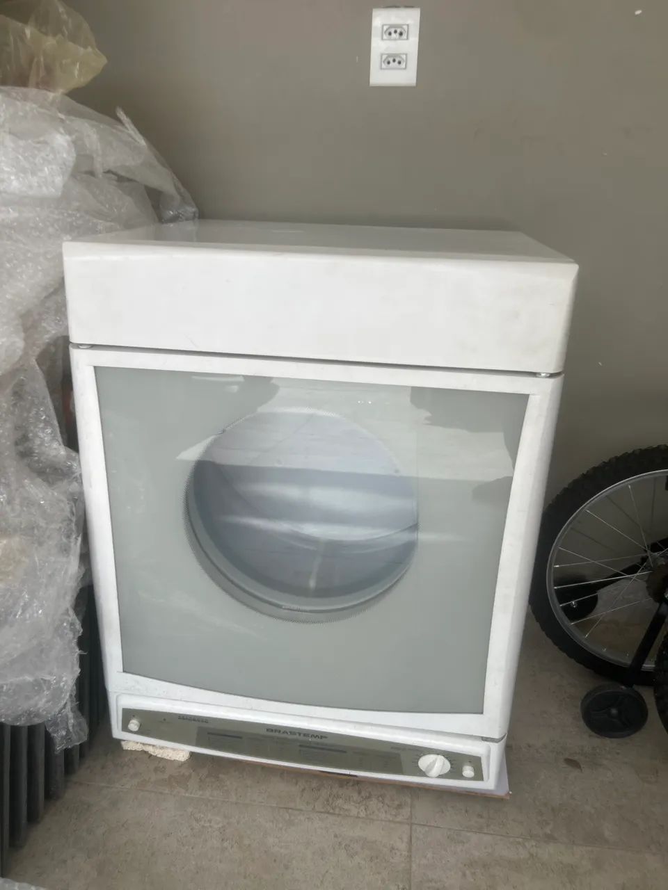 Secadora de roupa Brastemp 