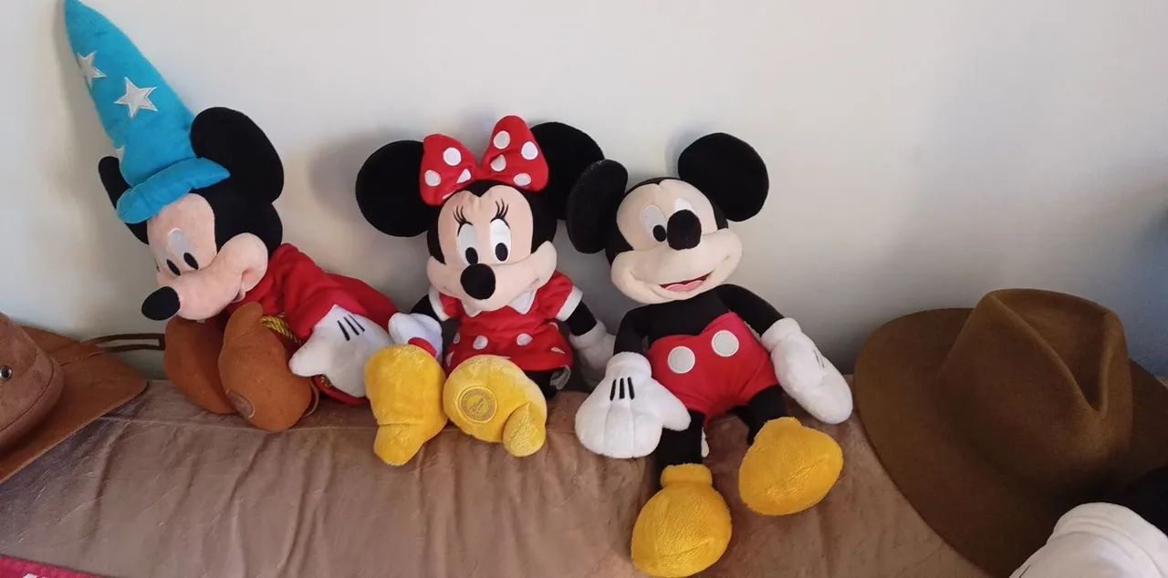 Mickey grande, Mickey normal e Minie  - Foto 2