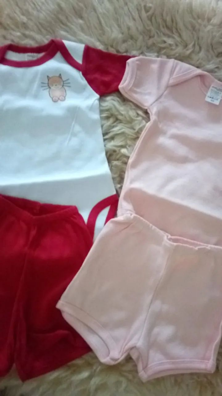 Conjunto body e shorts Tam GG
