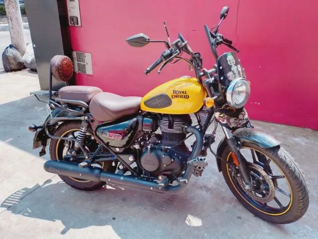 Meteor 350cc recém revisada e licenciada.