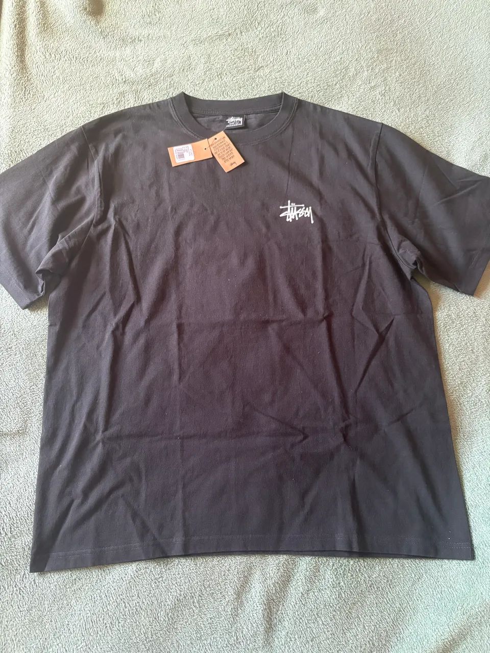 Camiseta Stussy Basic Tee Estados Unidos Original - Foto 3