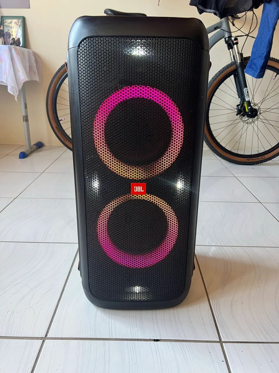 JBL Party Box 300