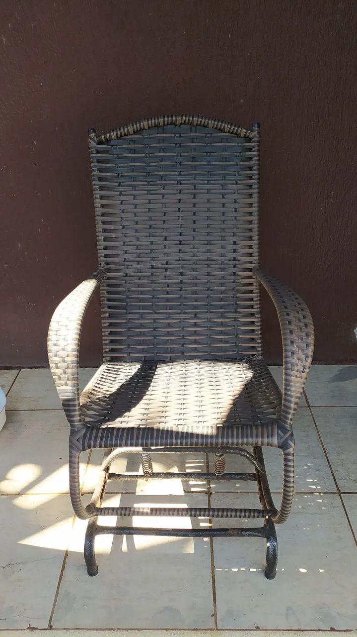 Cadeira de balanço com mola e Junco