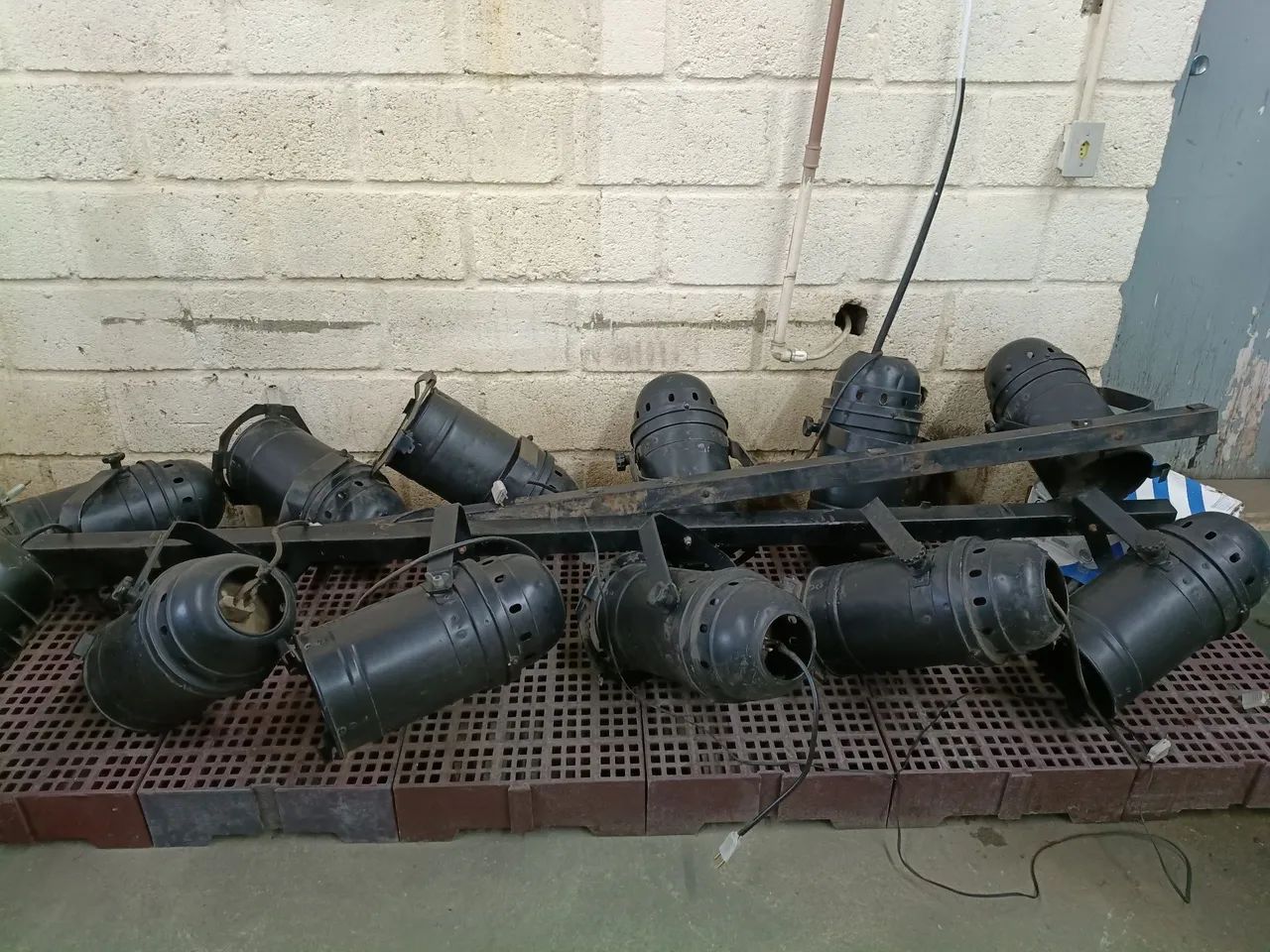 Holofotes industrial  - Foto 2