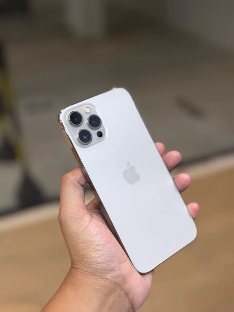 IPHONE 12 PRO MAX 256GB - SEMINOVO IMPECÁVEL - Celulares e