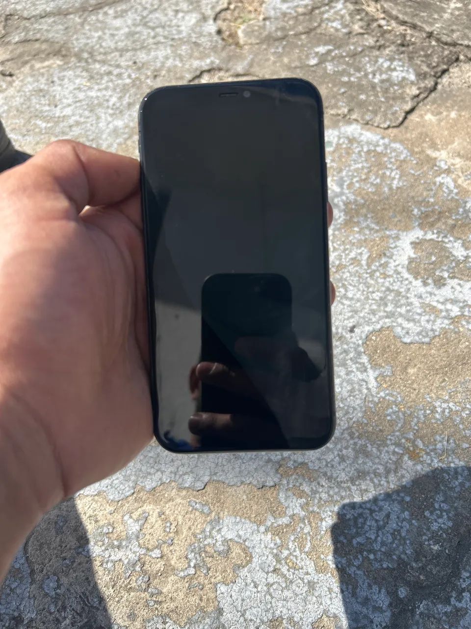 Vende-se iPhone 11