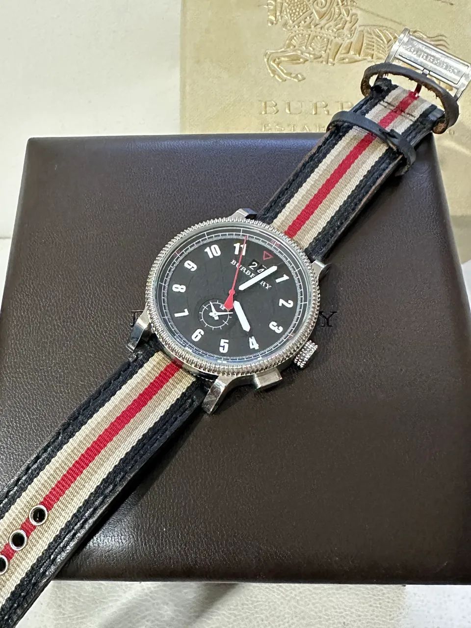 Relógio Burberry Tricolor Webbing Dual Time - Foto 5