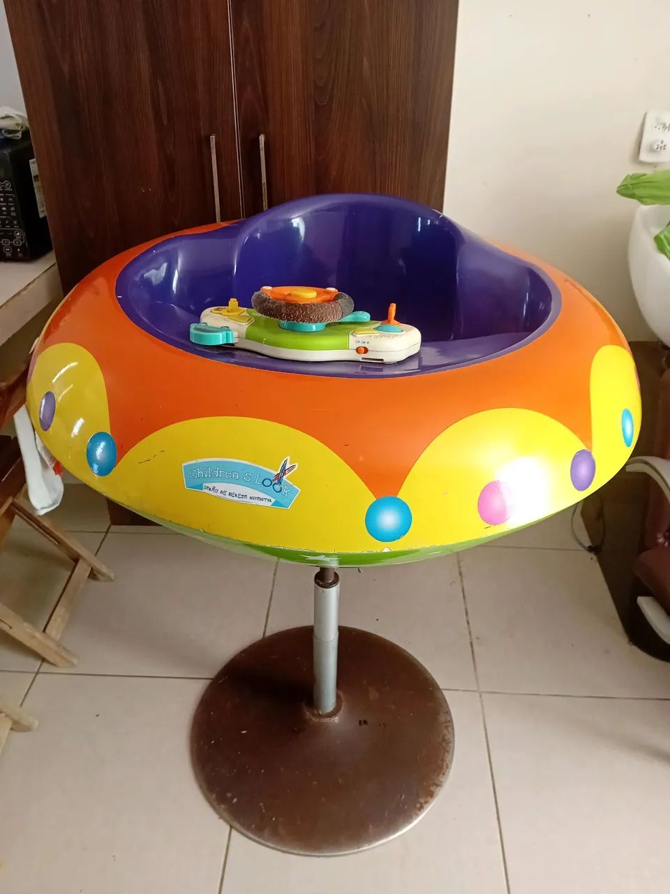 Poltronas barbeiro ferrante automáticas  - Foto 5