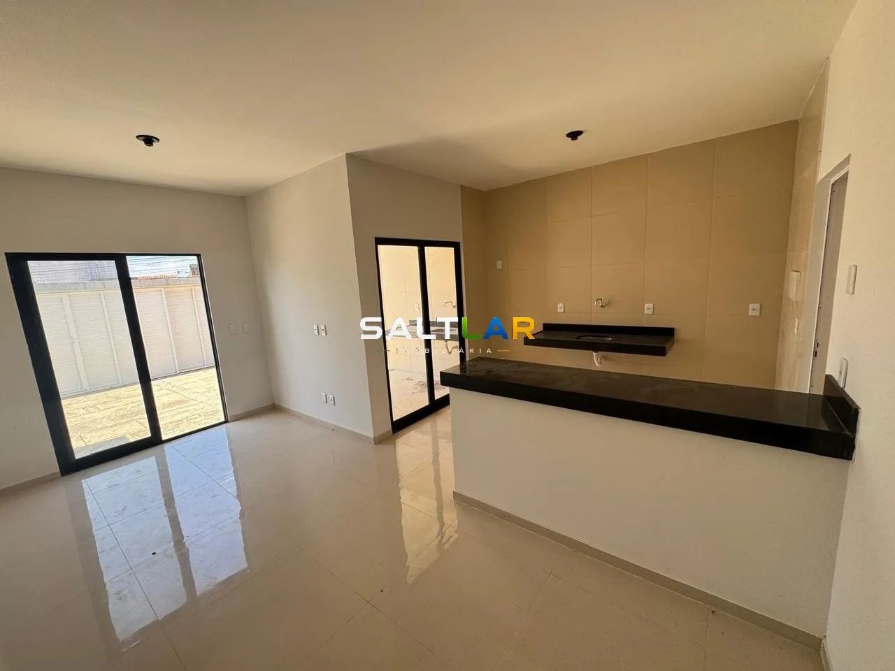 CASA À VENDA | EUSÉBIO | 3 SUÍTES / 2 VAGAS - Foto 3
