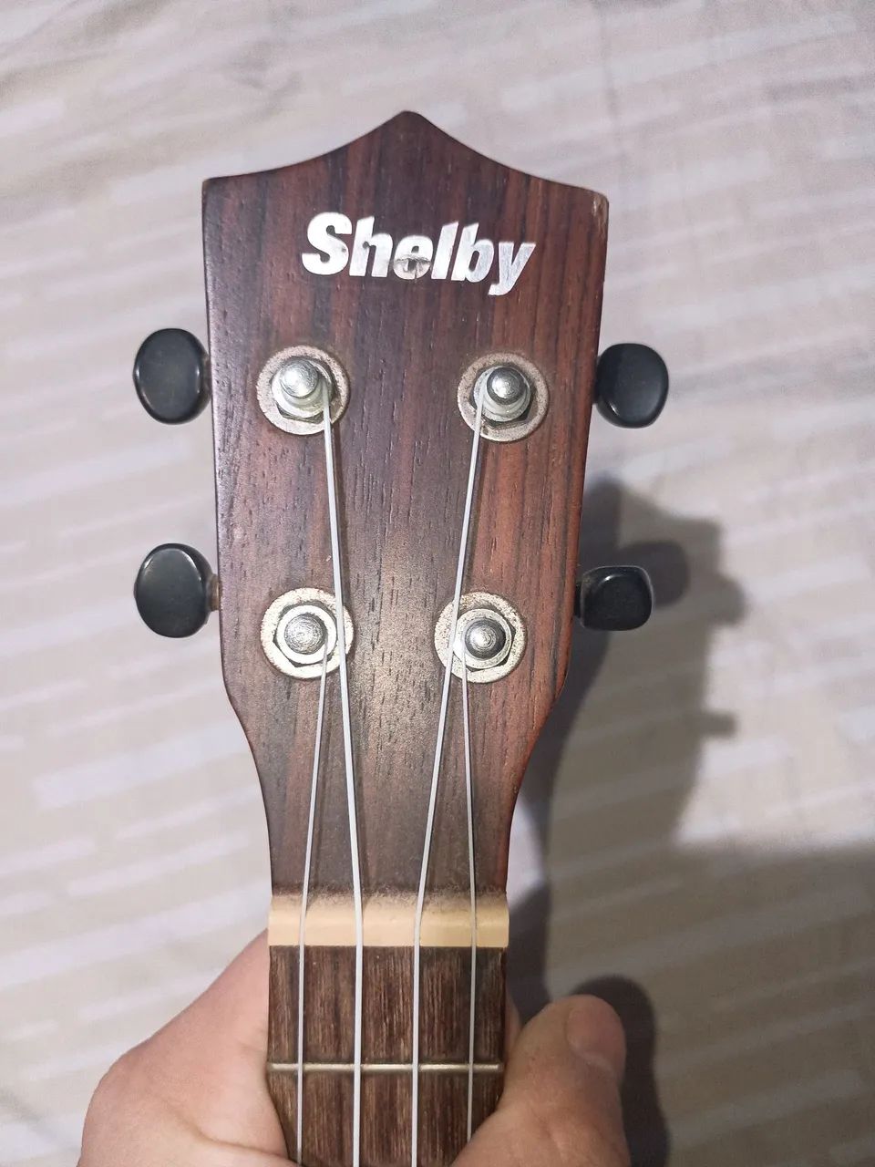 Ukulele Shelby  - Foto 4