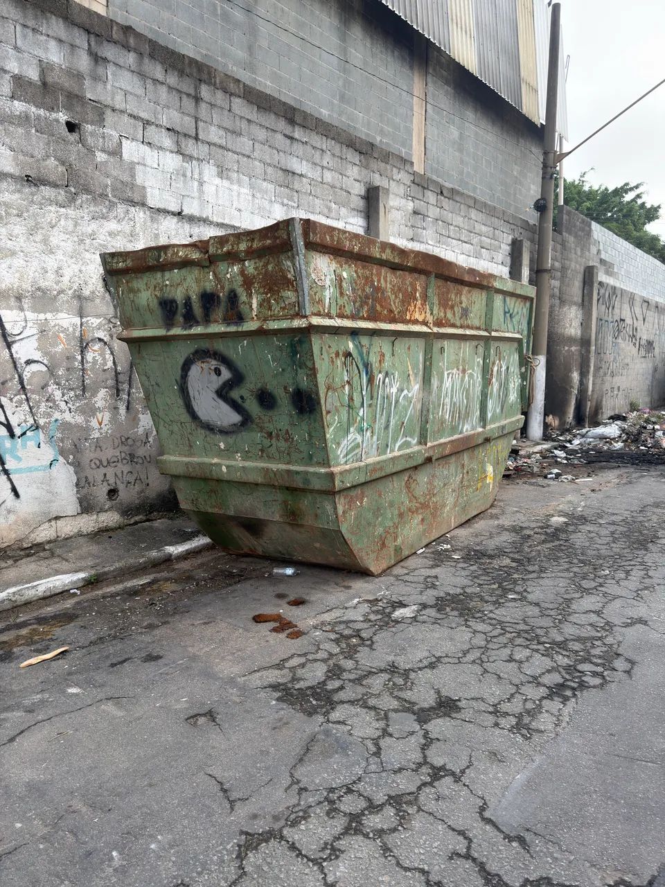 Caçamba 18 metros para caminhão poli 