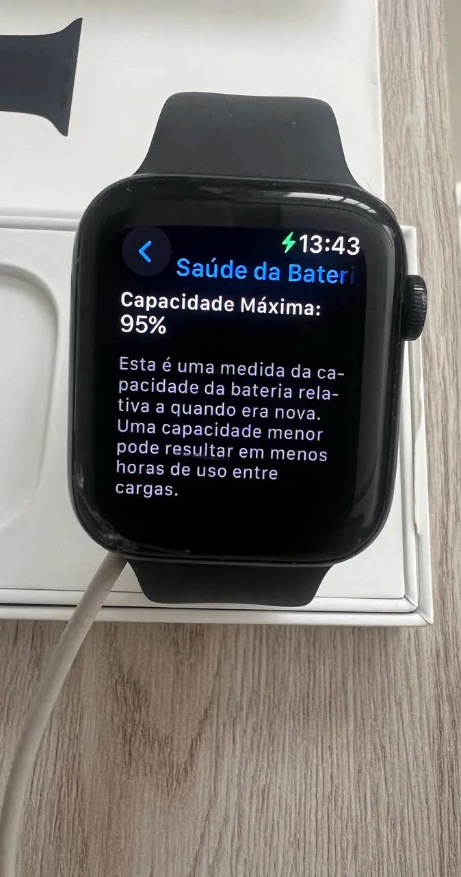 apple watch SE (2nd Gen) 44mm - Foto 4