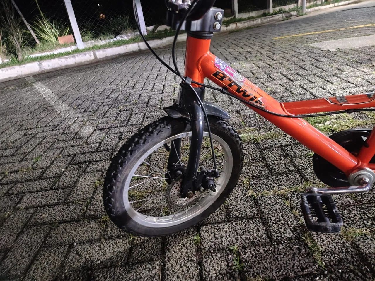 Bicicleta infantil usada - Foto 2