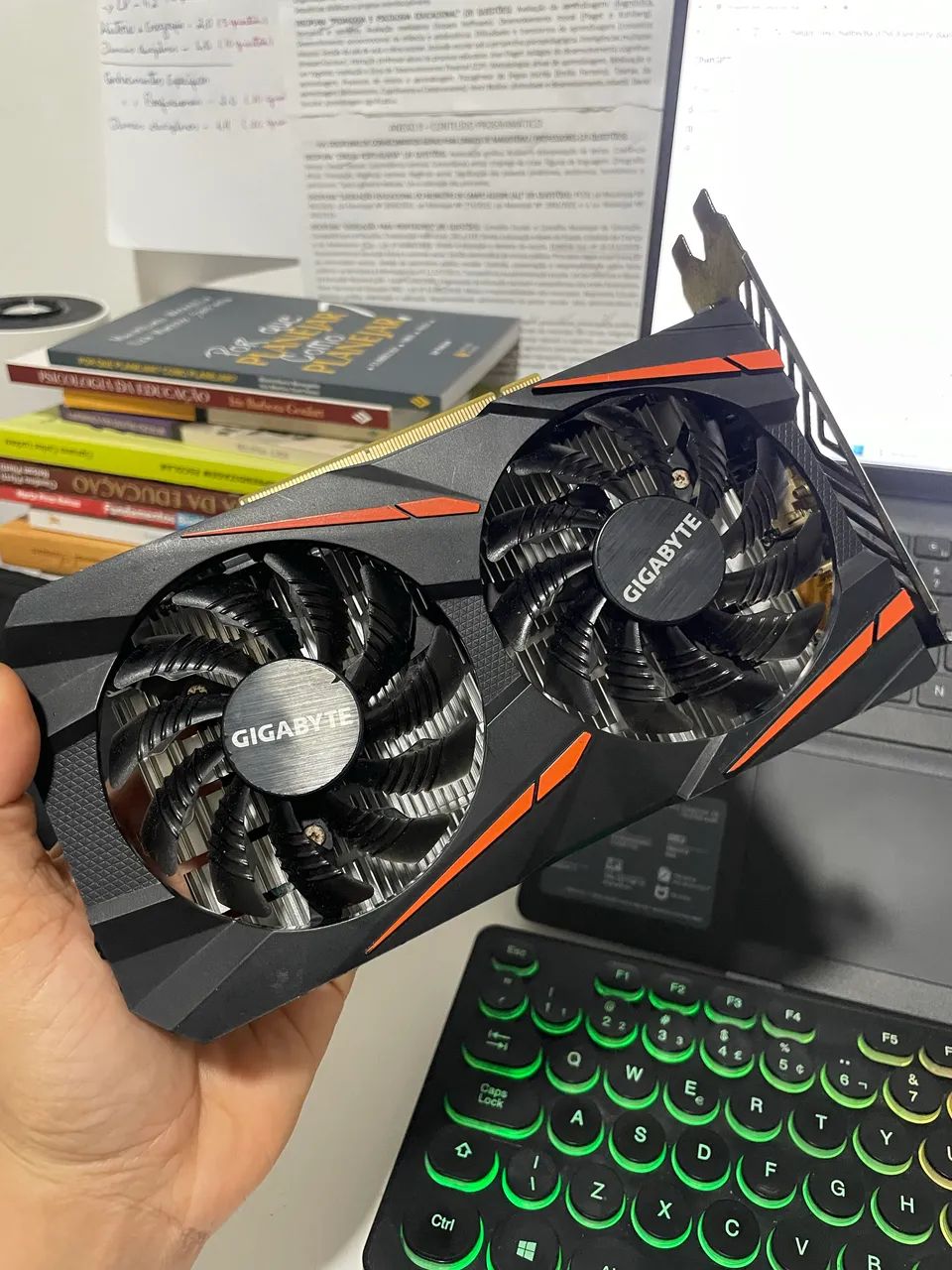 PLACA DE VÍDEO GTX 1050 COM DEFEITO - Foto 2