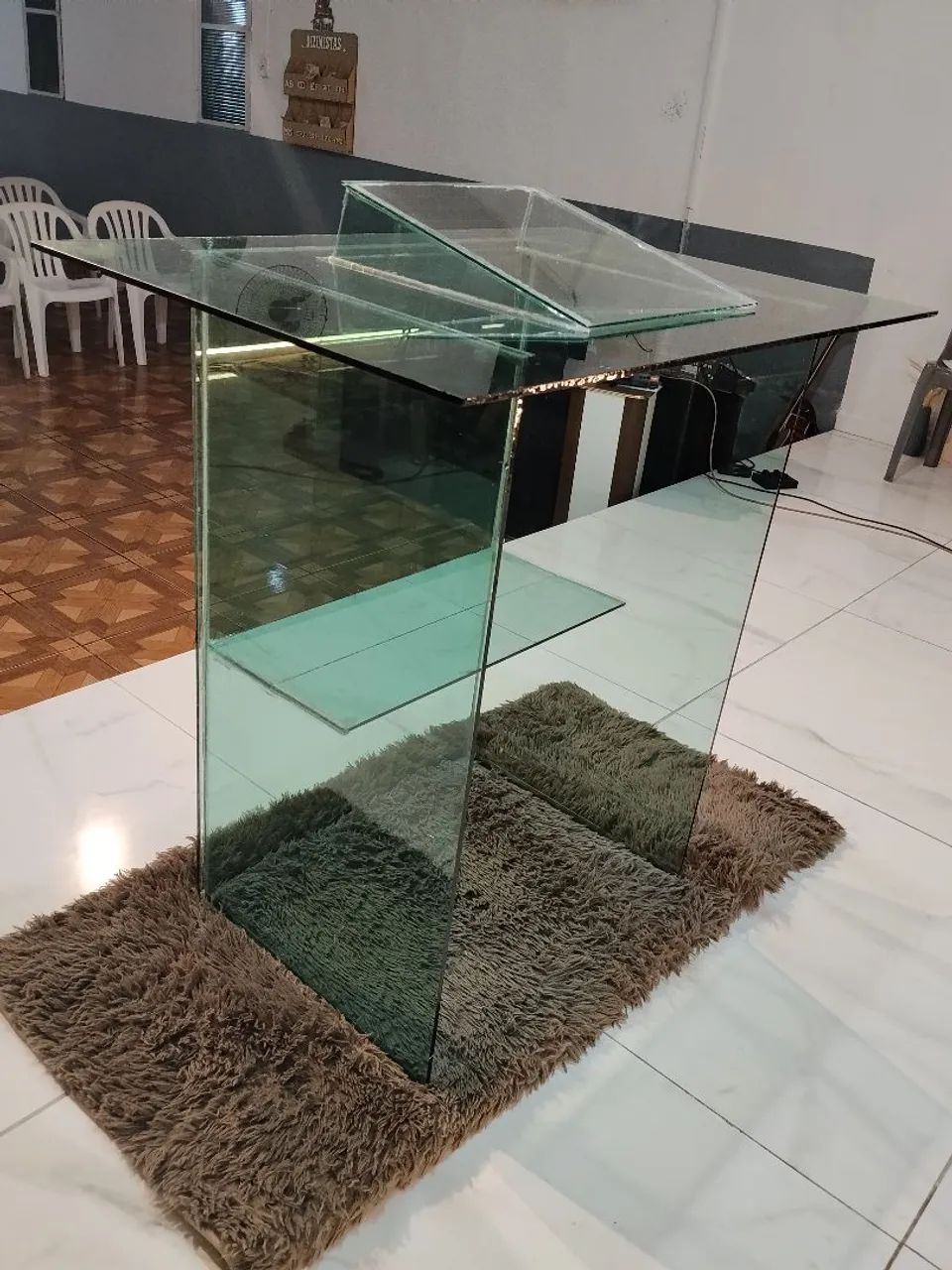 Púlpito de vidro para igreja 