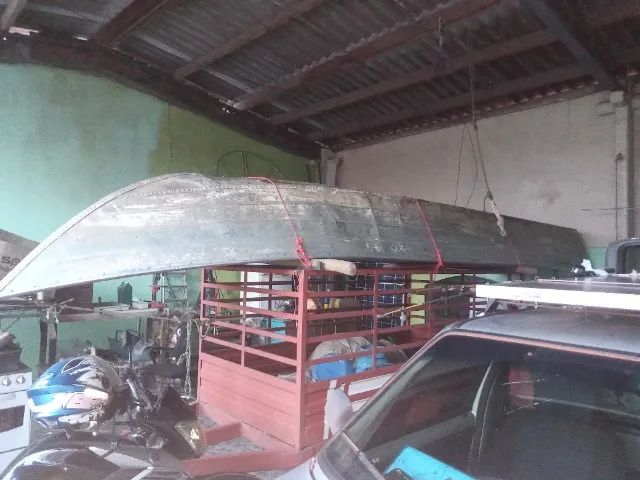 vende-se este barco