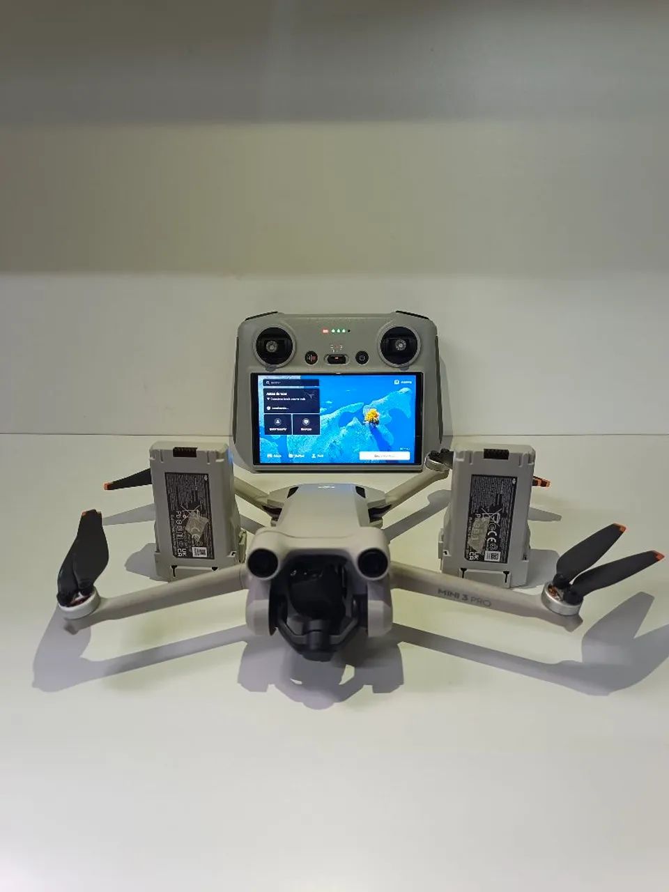Dji Mini 3 Pro com Duas Baterias Controle com Tela - Foto 3