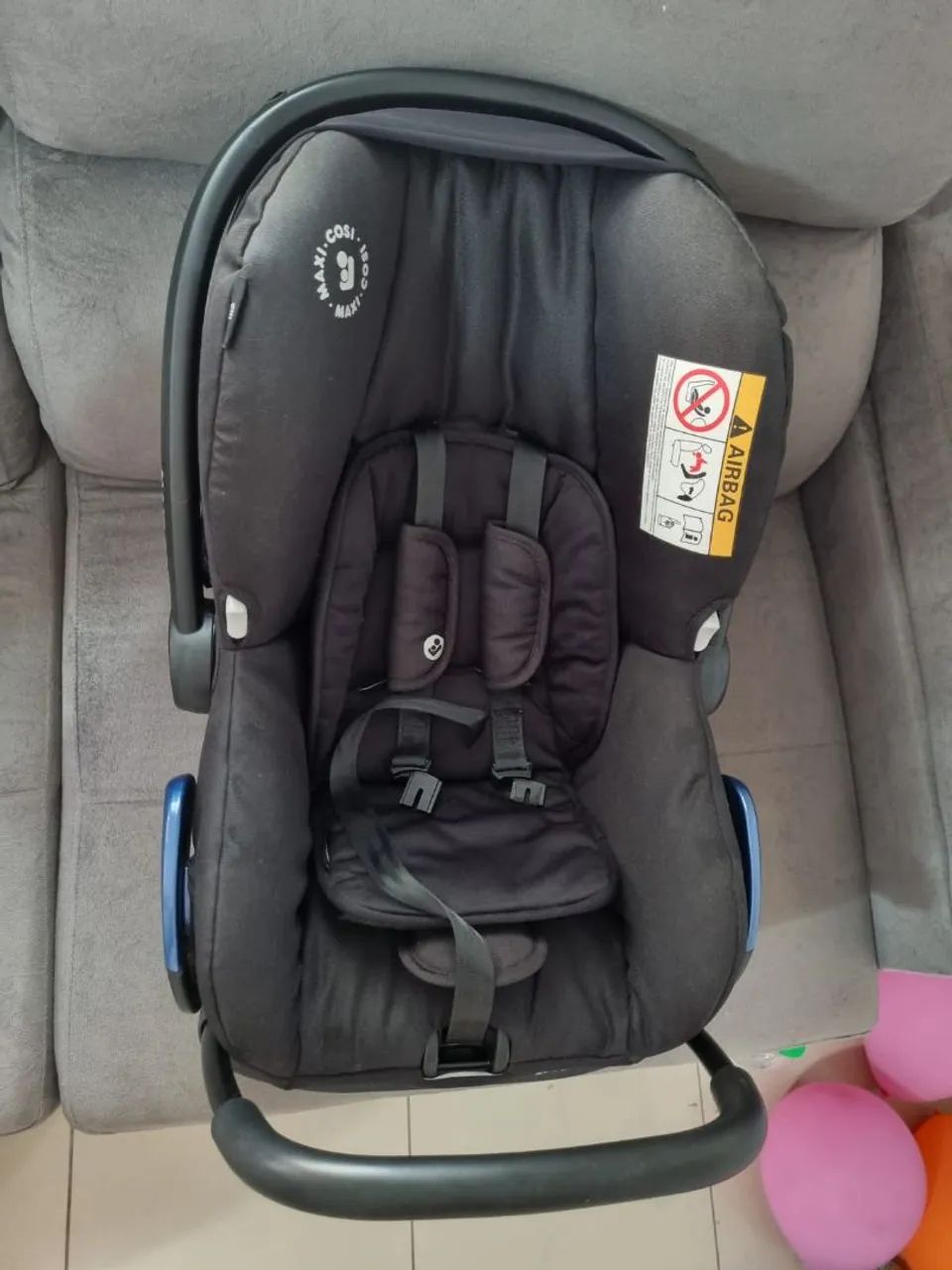 Bebe Conforto Maxi Cosi com base de cinto. - Foto 5