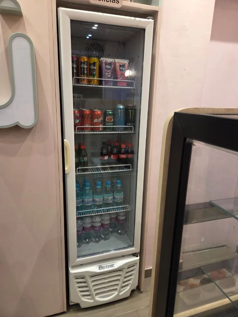 Móveis e Equipamentos Cafeteria/Doceria - Foto 3