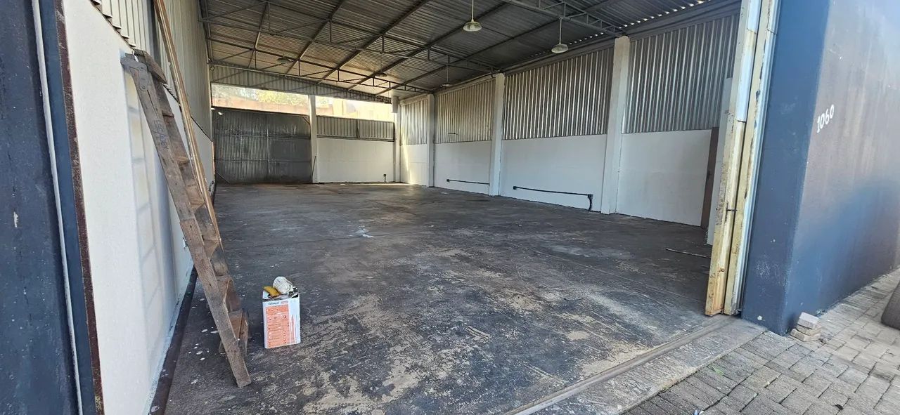 Aluga-se barracão de 390m²  - Foto 3