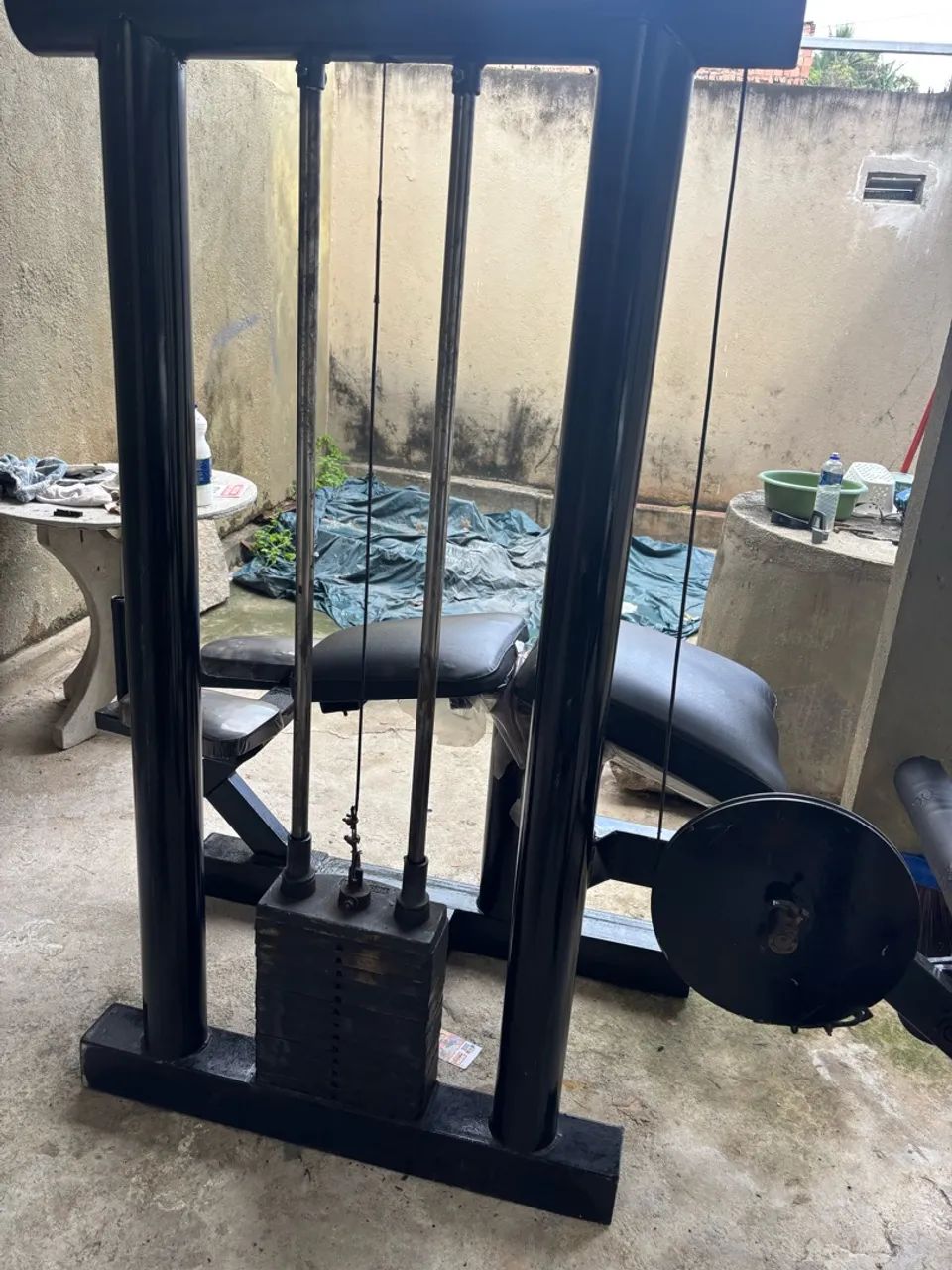 Flexora deitada em perfeito estado. profissional.