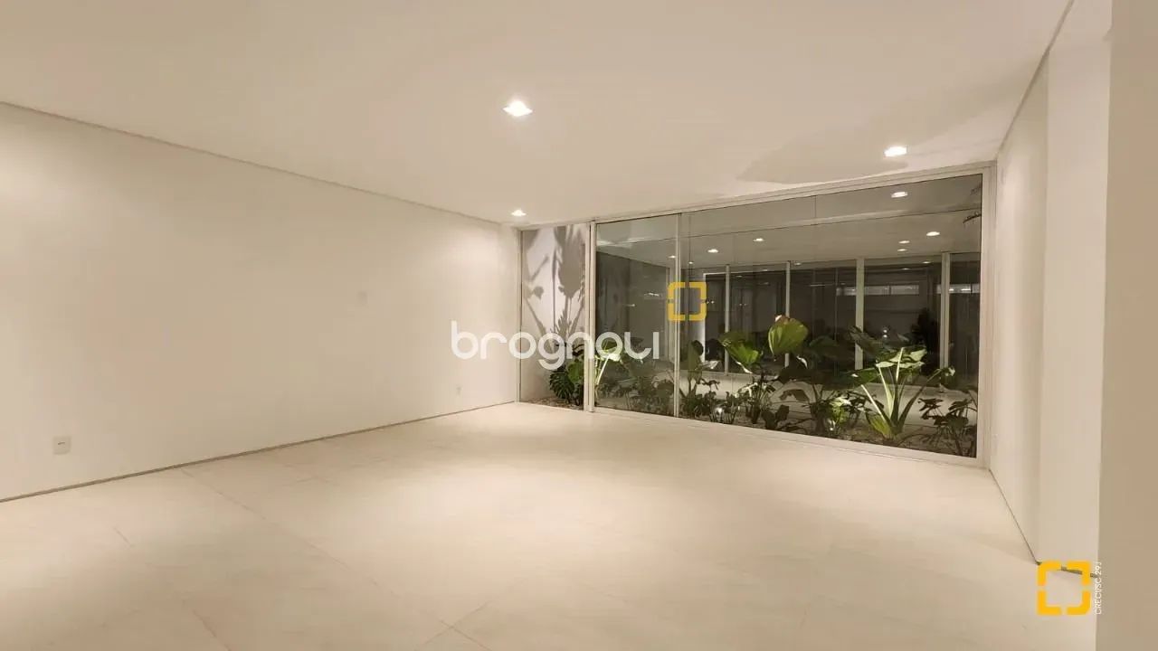 Imóvel para venda com 297 metros quadrados com 4 quartos - Foto 2