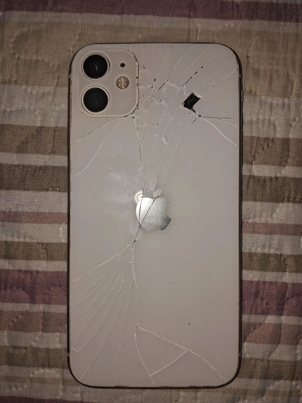 IPhone 11 64 gb usado - Foto 4