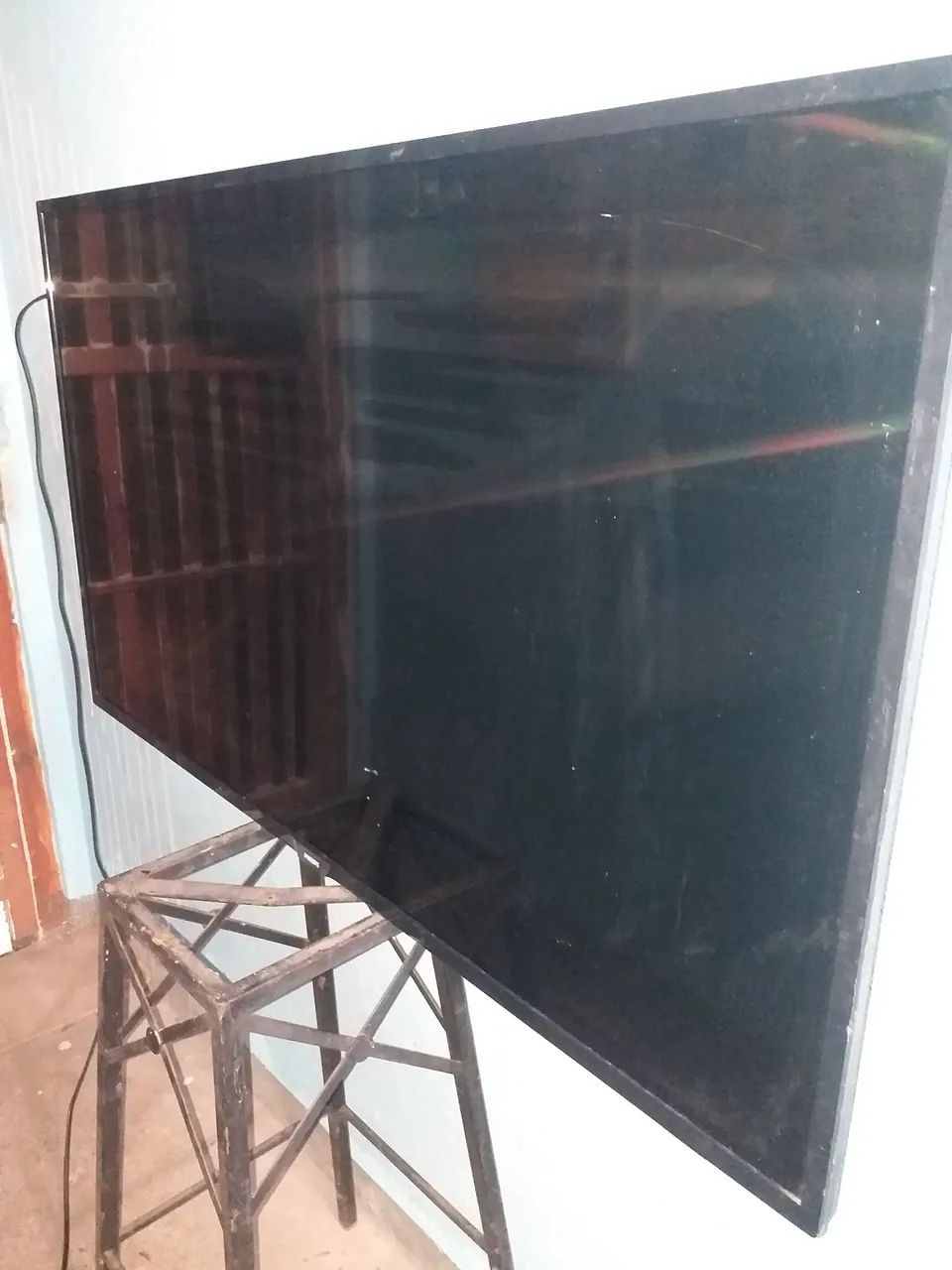 TV Philips 49pl com defeito  - Foto 4