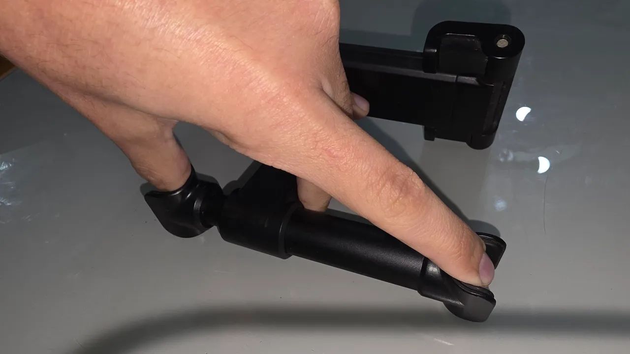 Suporte Veicular Baseus para Tablet e Celular - Estado de Novo - Foto 4