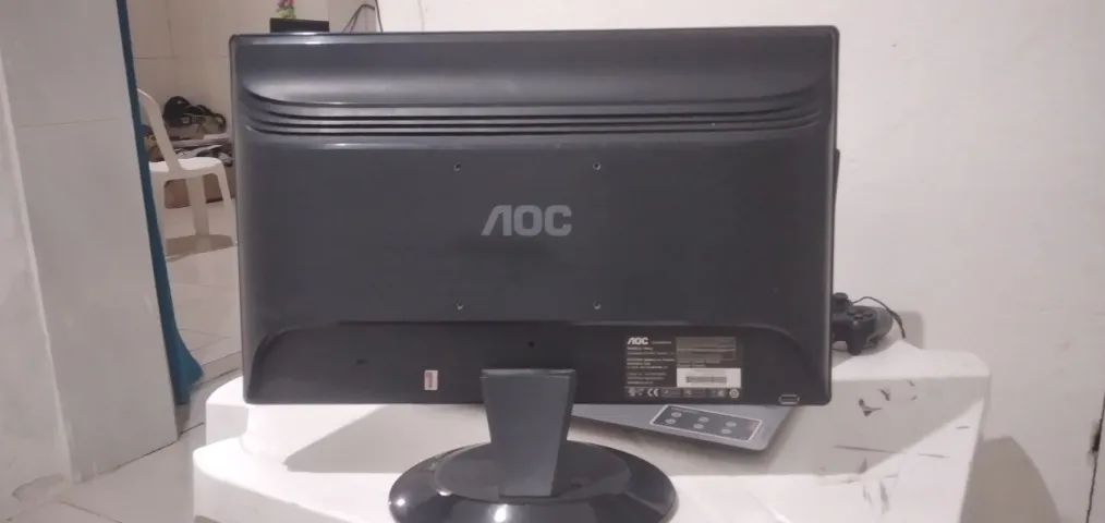 Monitor LCD AOC 19 Polegadas Funcionando Perfeitamente 936Swa - Foto 2
