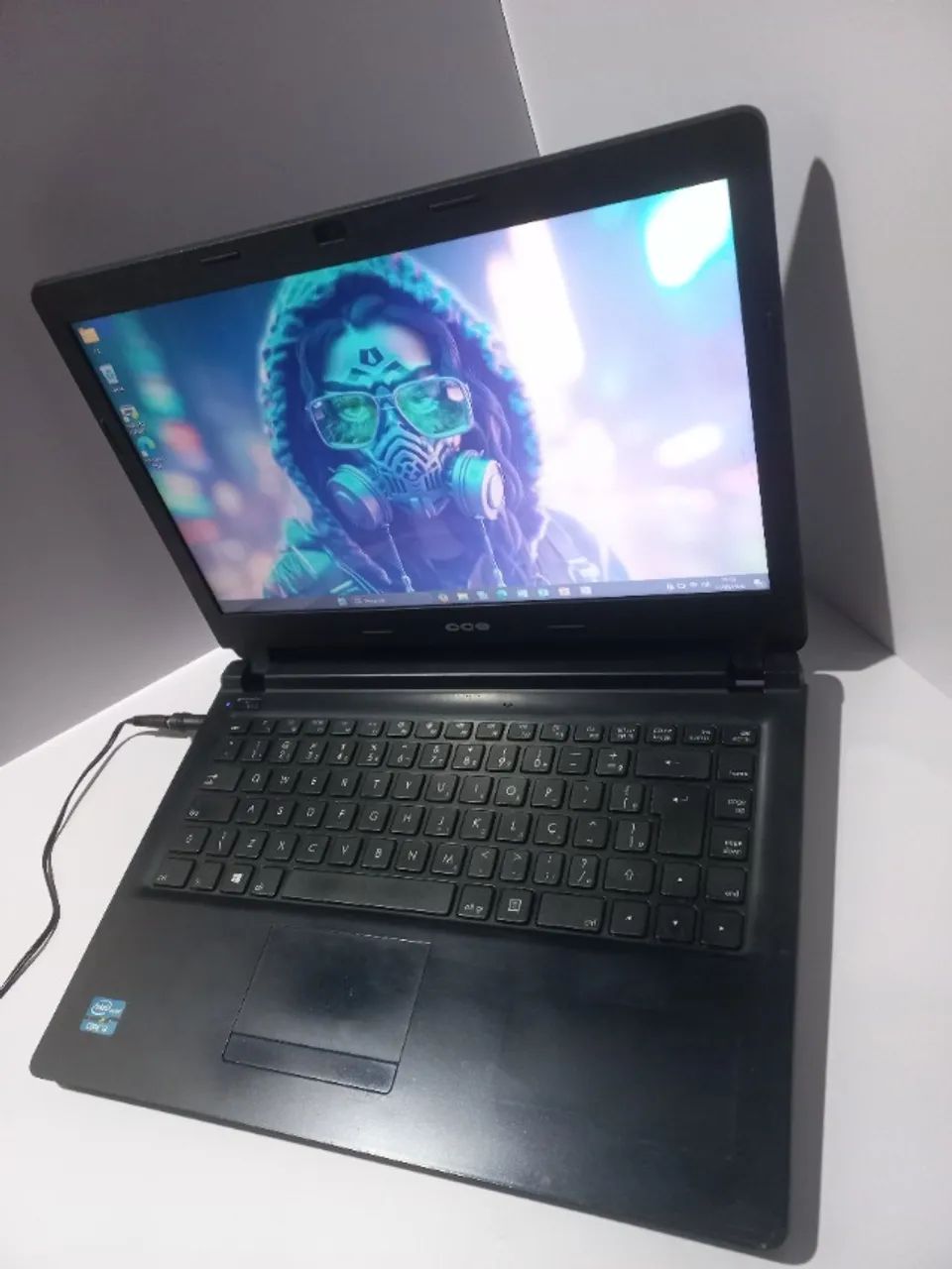Notebook CCE i3 3ª Geração 4GB 500GB Muito Barato